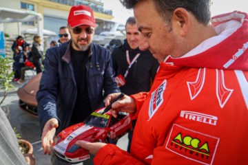 Le Ferrari sbarcano a Trapani e ritorna il “mattatore” Leo Isolani. La nostra intervista e le foto